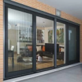 Comment choisir une moustiquaire sur mesure pour une baie vitrée ?